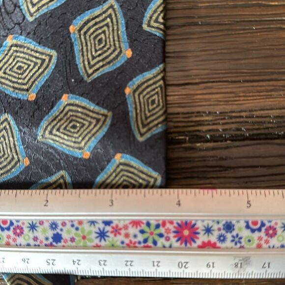 Giorgio Armani, silk tie - Picture 3 of 5